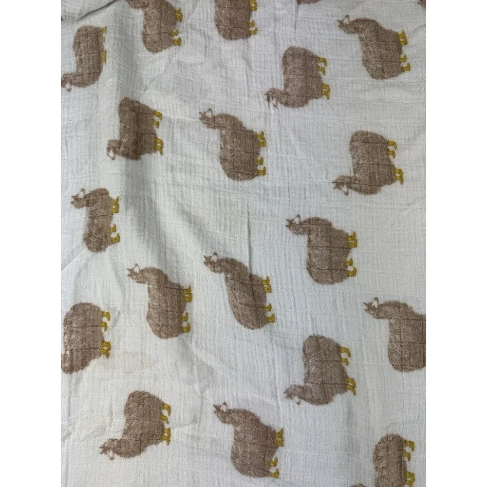 Milkbarn swaddle llama